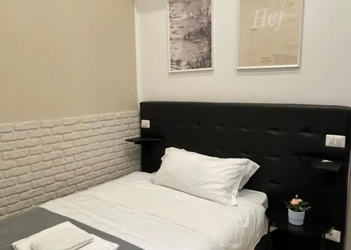 Pensión 101 4*